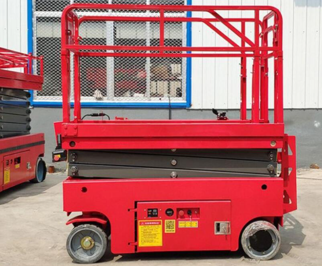 托克逊移动式升降平台